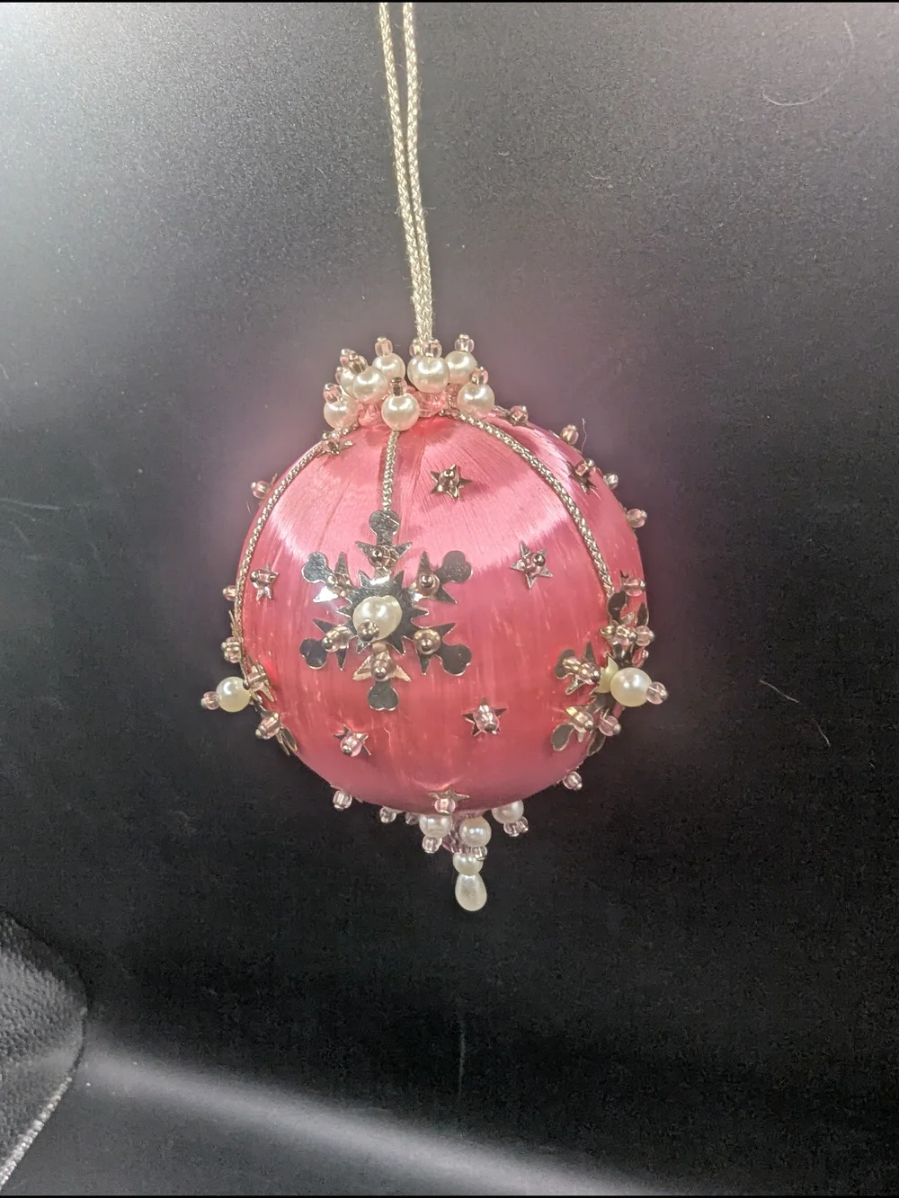 Vintage Set Of 4 Handcrafted Pink Beaded Push Pin Ornaments - Picture 11 of 14